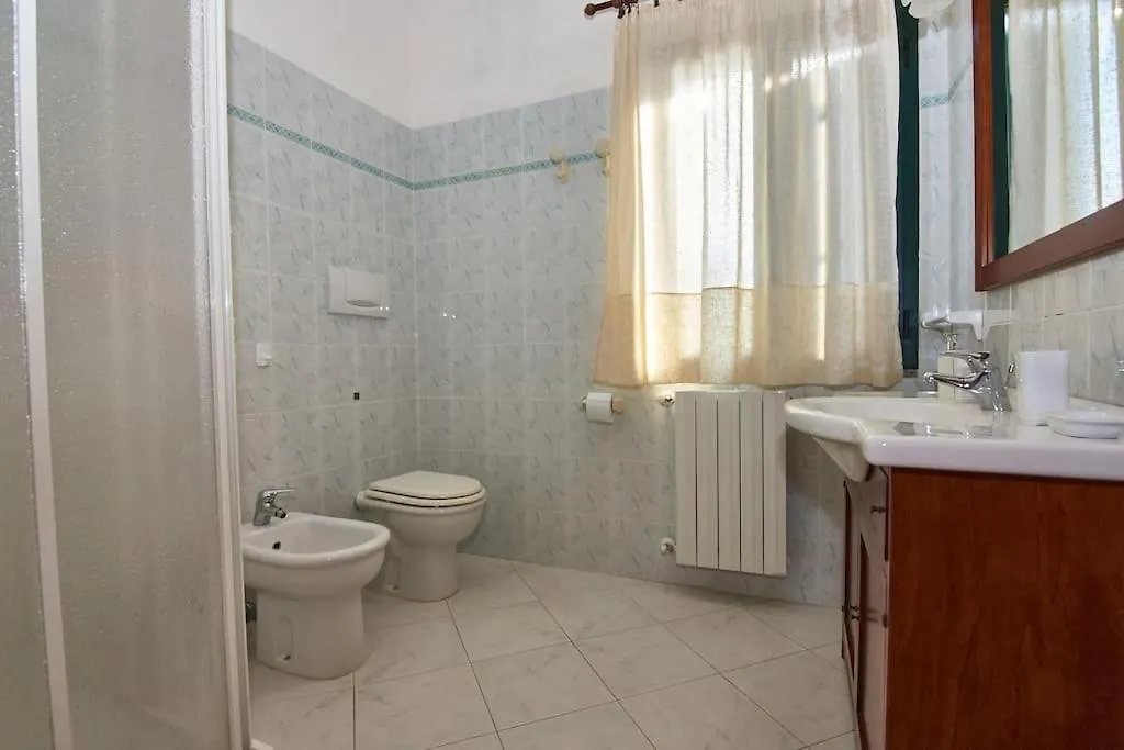 Appartamento In Villa Porto Pollo 0*,